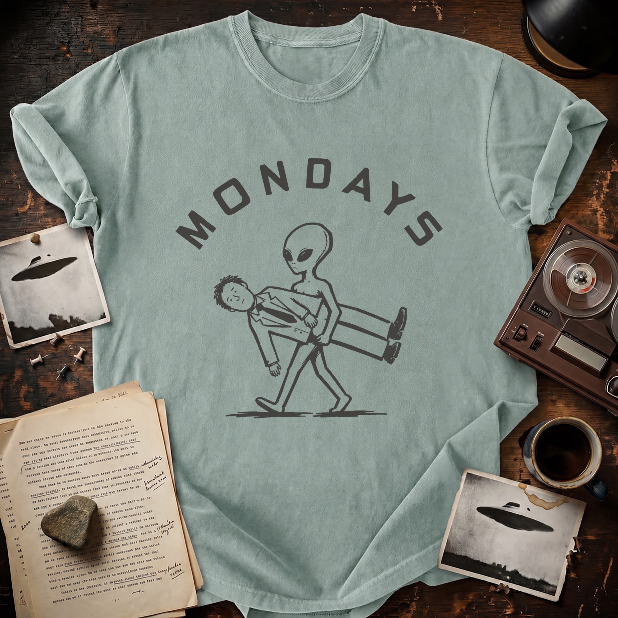 Mondays T-shirt