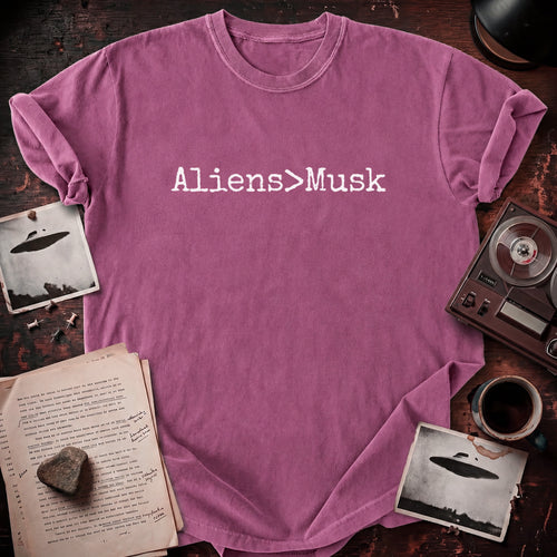 Aliens > Musk T-shirt