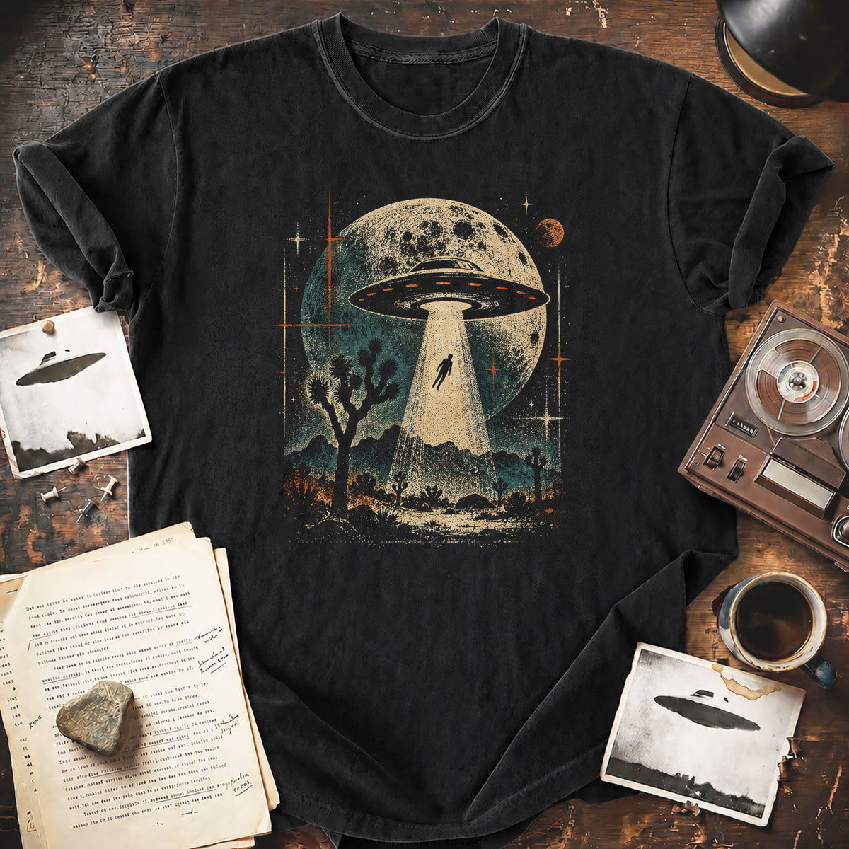 90's vintage Alien Abduction T-shirt
