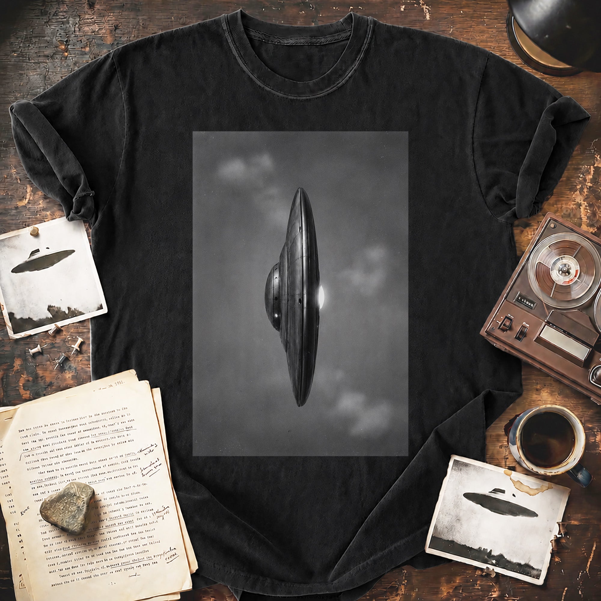 Vertical UFO T-shirt