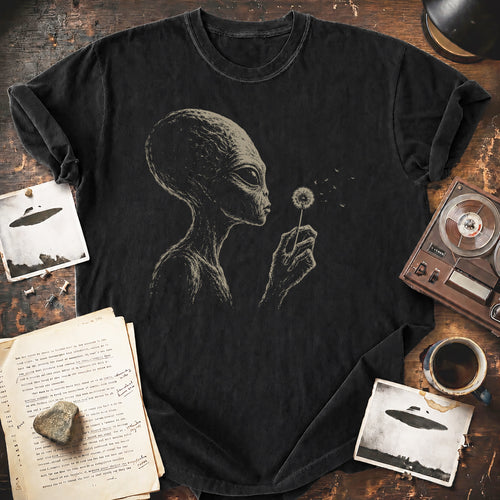 Alien Dandelion T-shirt