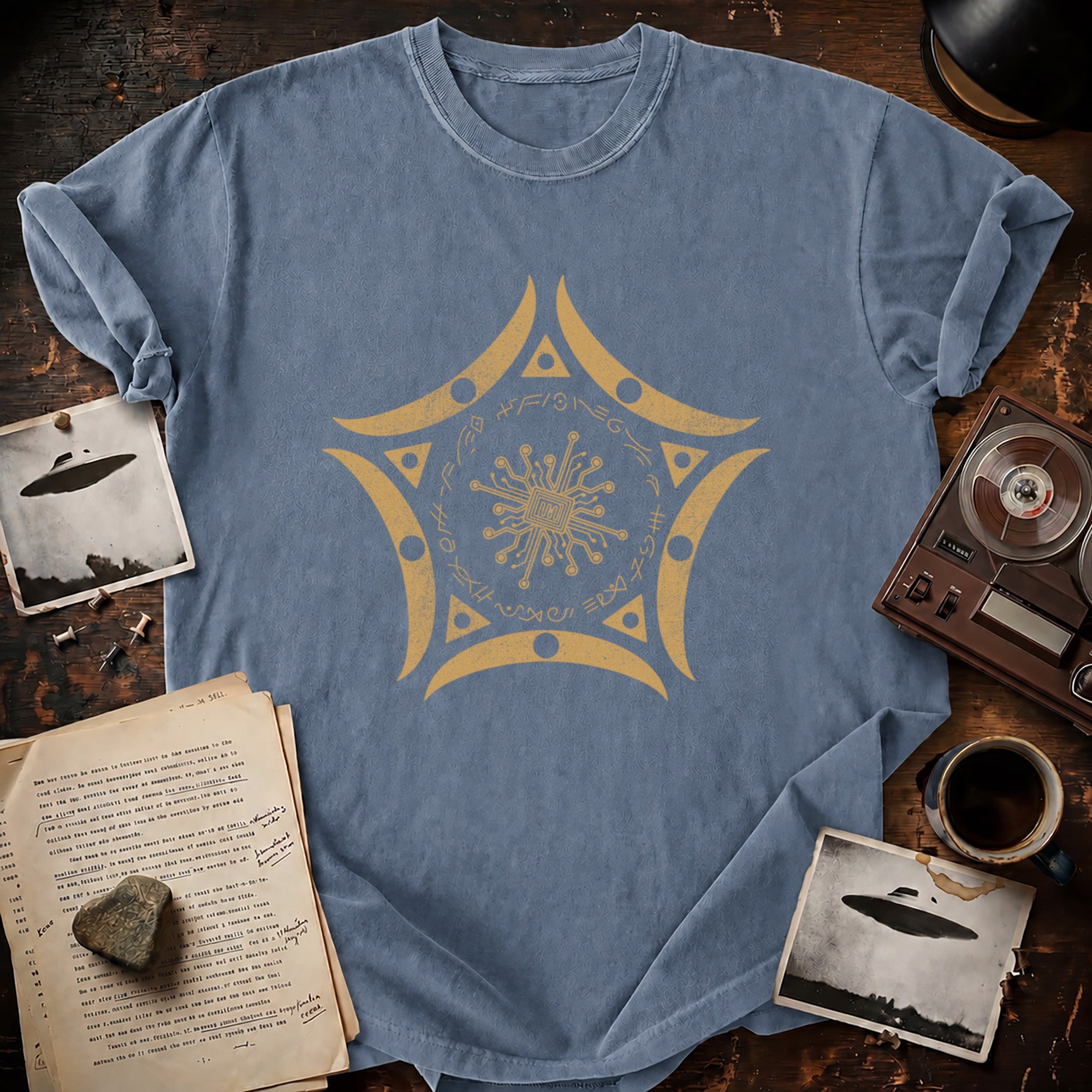 Buga Sphere Alien Symbol T-shirt