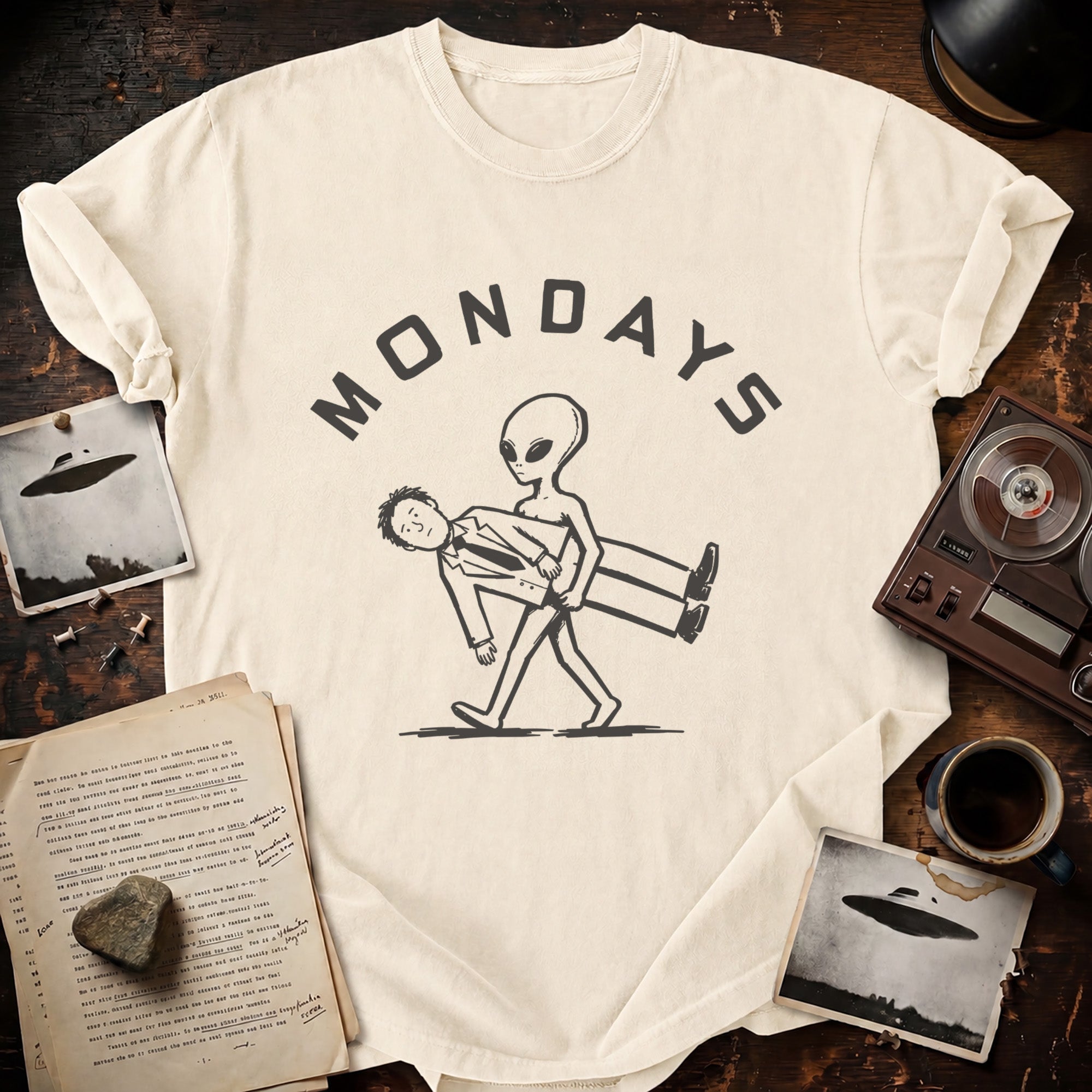 Mondays T-shirt
