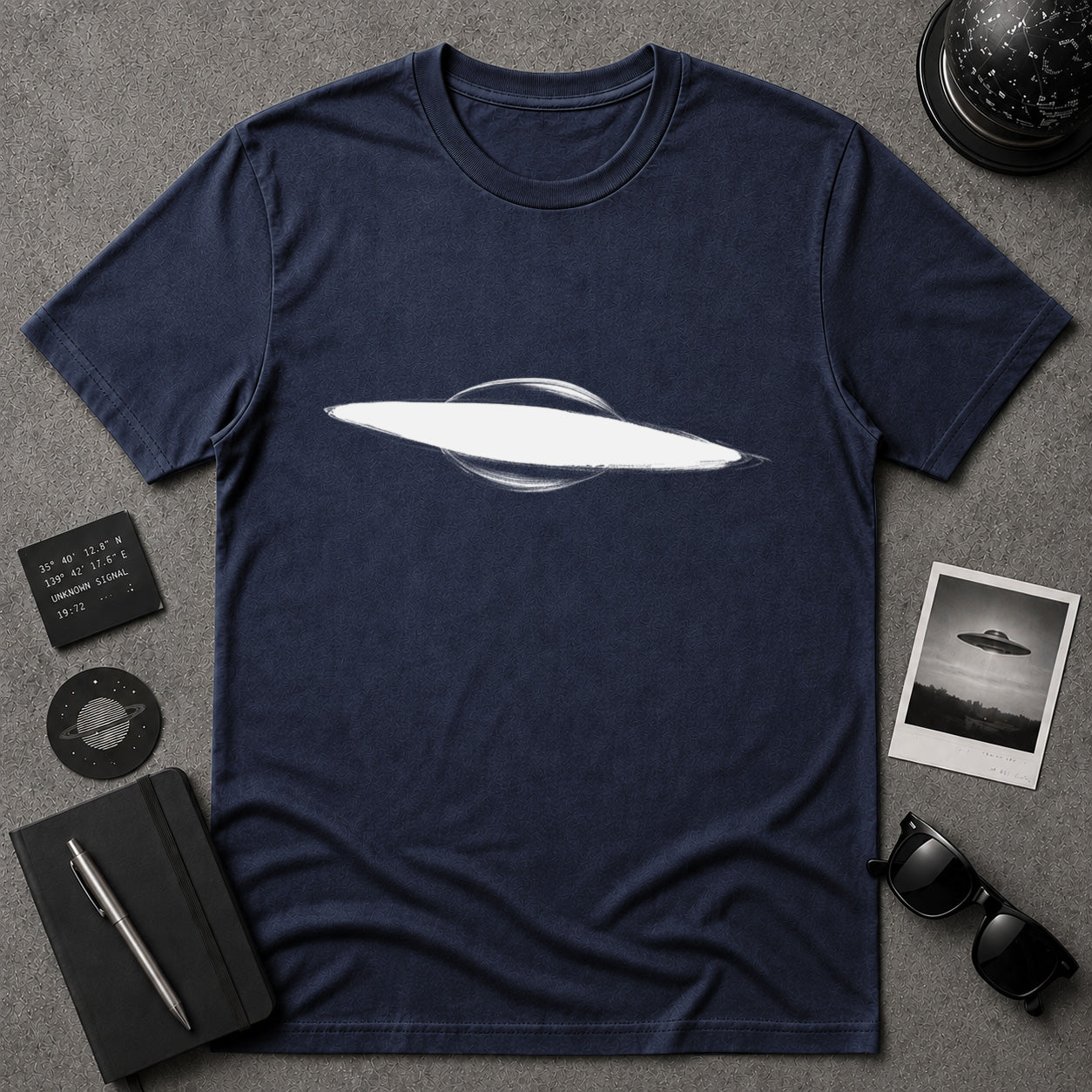 Minimal Sumi UFO T-shirt