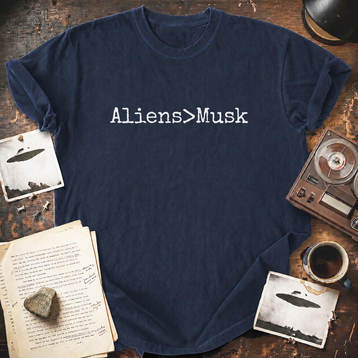 Aliens > Musk T-shirt